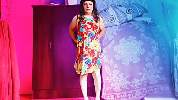Tempting Femboy Showing Off Booty With Perfect Naughty Style